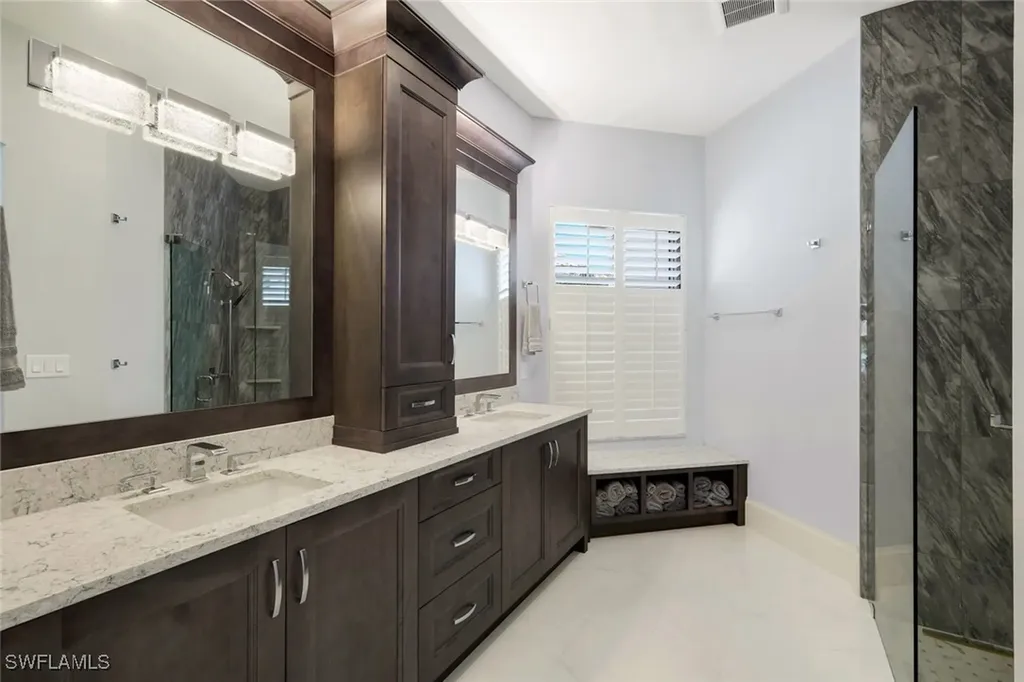 3390 Riviera Lakes Court Bonita Springs FL 34134