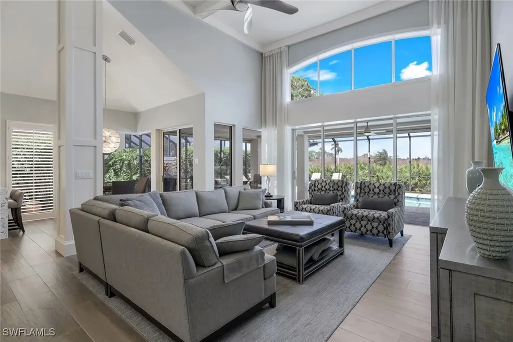 3390 Riviera Lakes Court Bonita Springs FL 34134