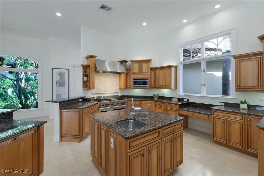 8683 Purslane Drive Naples FL 34109
