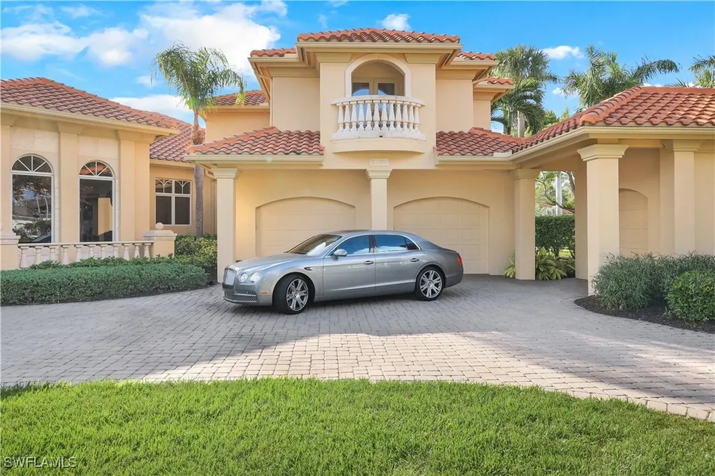 8683 Purslane Drive Naples FL 34109