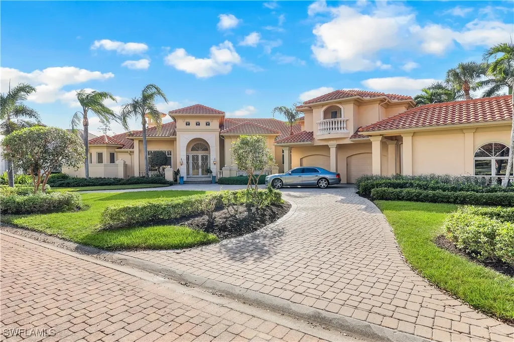 8683 Purslane Drive Naples FL 34109