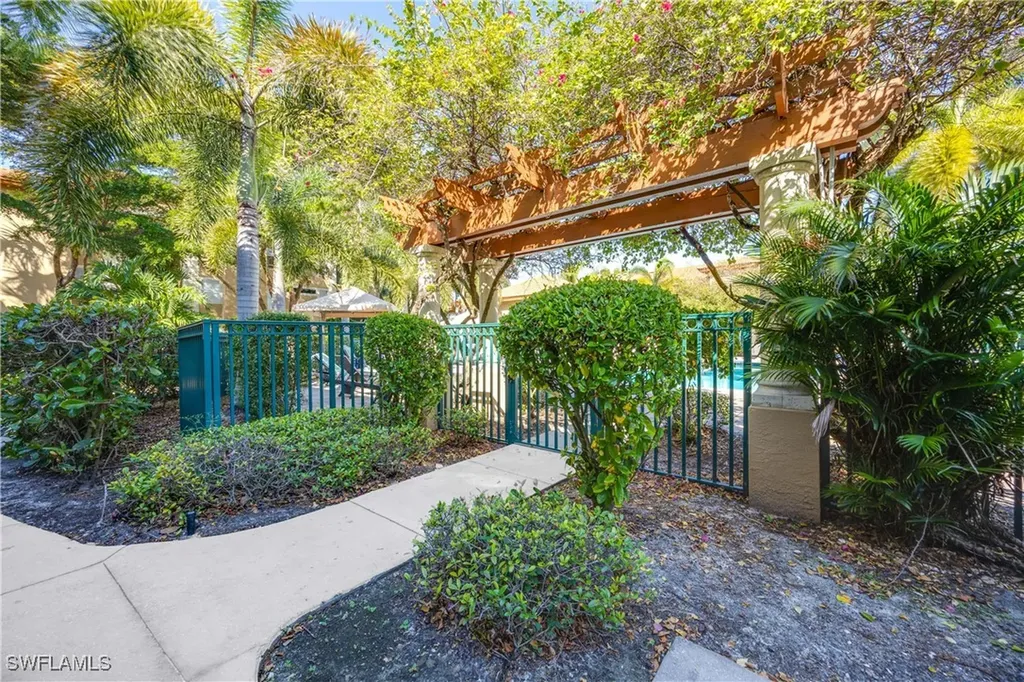 8870 Colonnades Court W Bonita Springs FL 34135