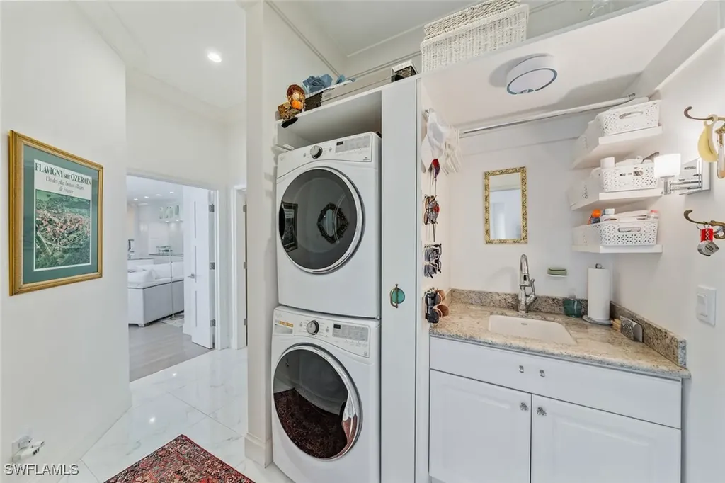 1725 York Island Drive Naples FL 34112