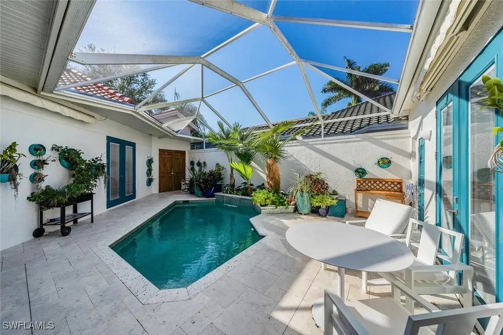 1725 York Island Drive Naples FL 34112