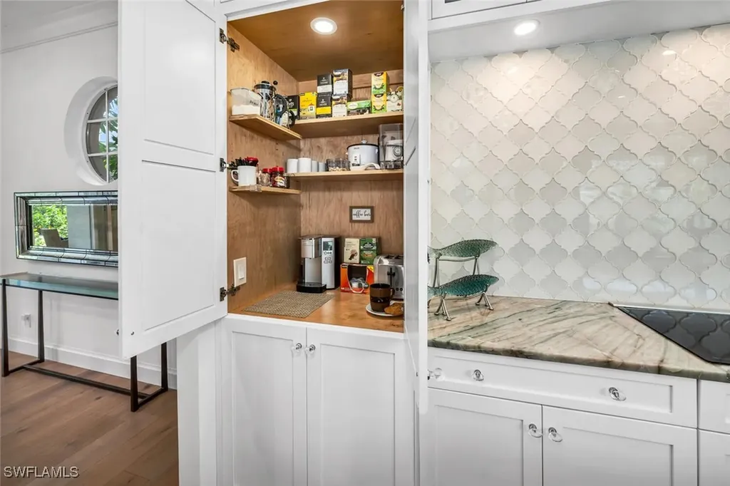 1725 York Island Drive Naples FL 34112