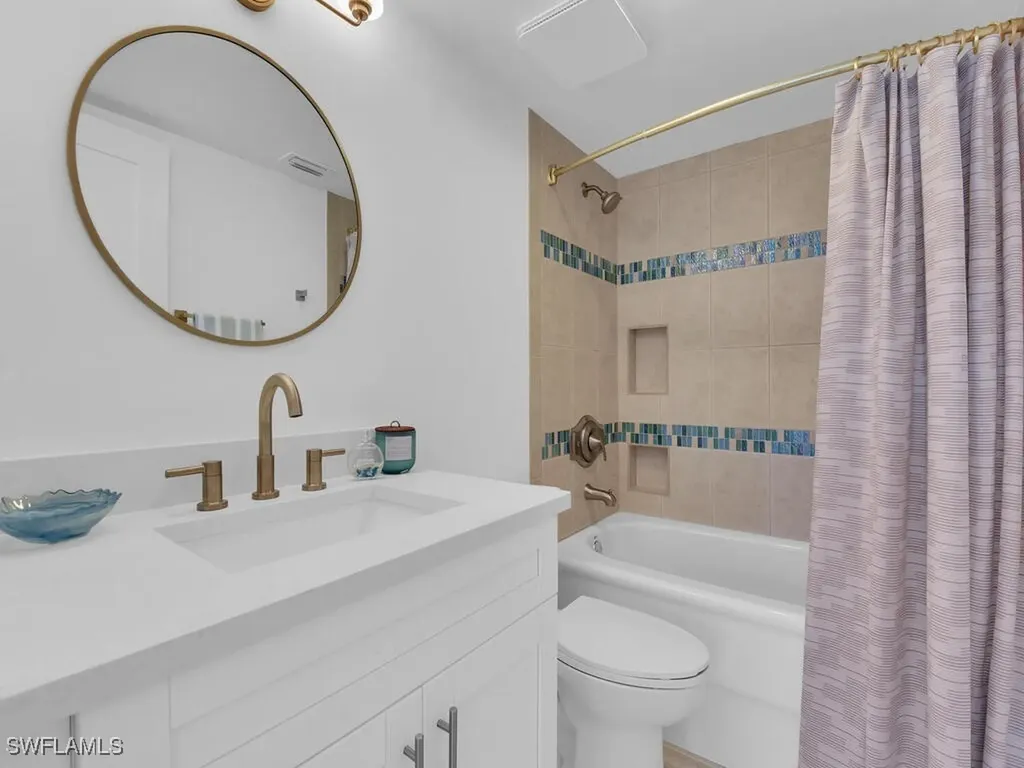 300 Park Shore Drive Naples FL 34103