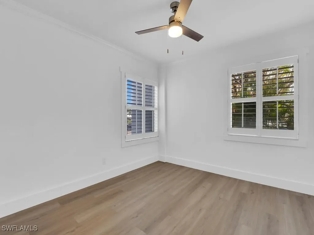 300 Park Shore Drive Naples FL 34103