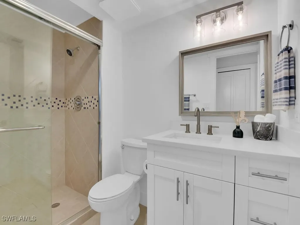 300 Park Shore Drive Naples FL 34103