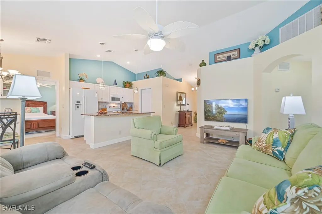1427 SW 38th Terrace Cape Coral FL 33914