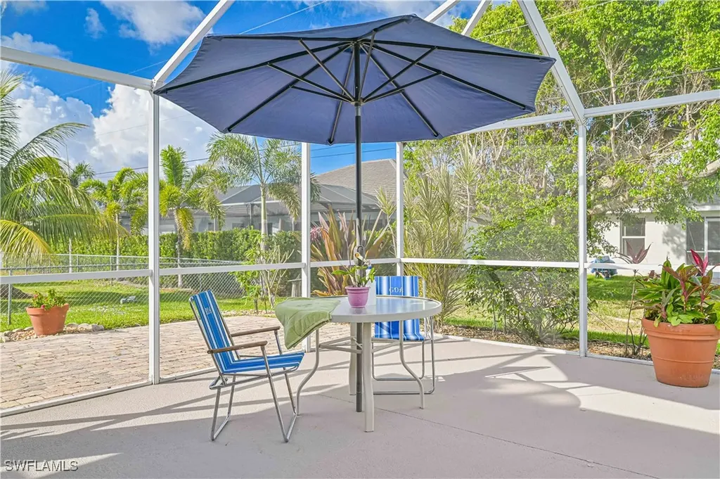 1427 SW 38th Terrace Cape Coral FL 33914