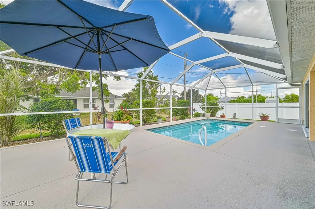 1427 SW 38th Terrace Cape Coral FL 33914