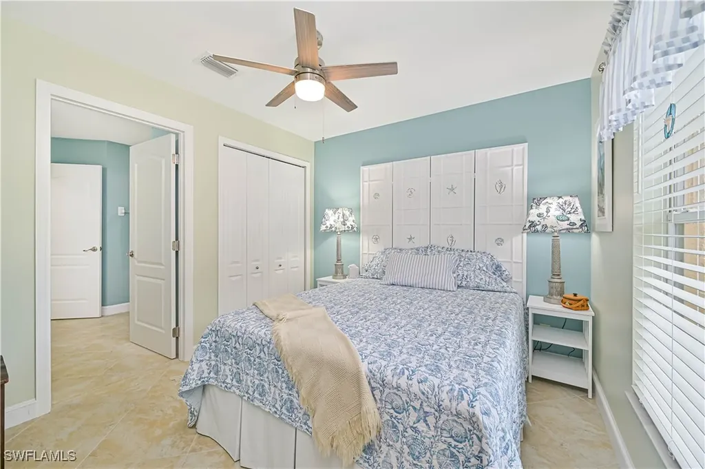 1427 SW 38th Terrace Cape Coral FL 33914