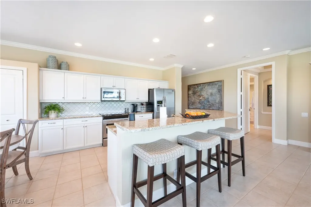 3250 Hamlet Drive Naples FL 34105