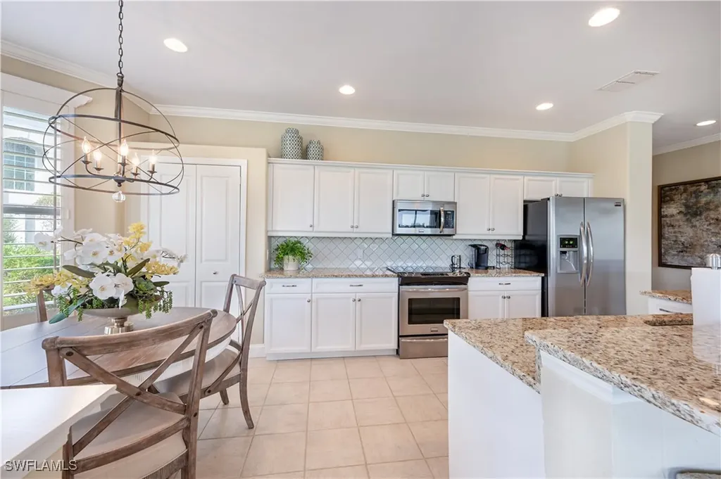 3250 Hamlet Drive Naples FL 34105