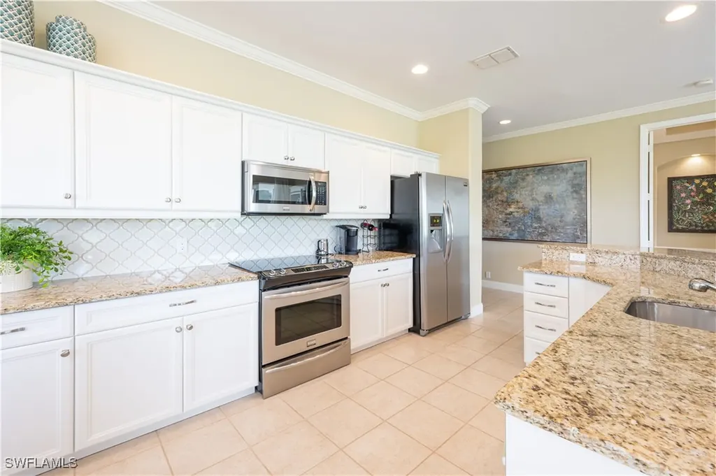 3250 Hamlet Drive Naples FL 34105