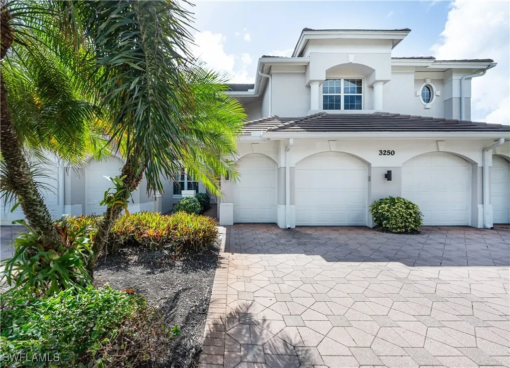 3250 Hamlet Drive Naples FL 34105