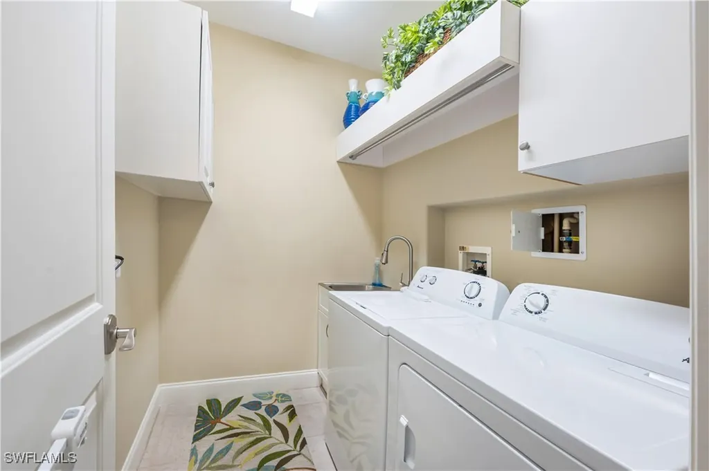 3250 Hamlet Drive Naples FL 34105