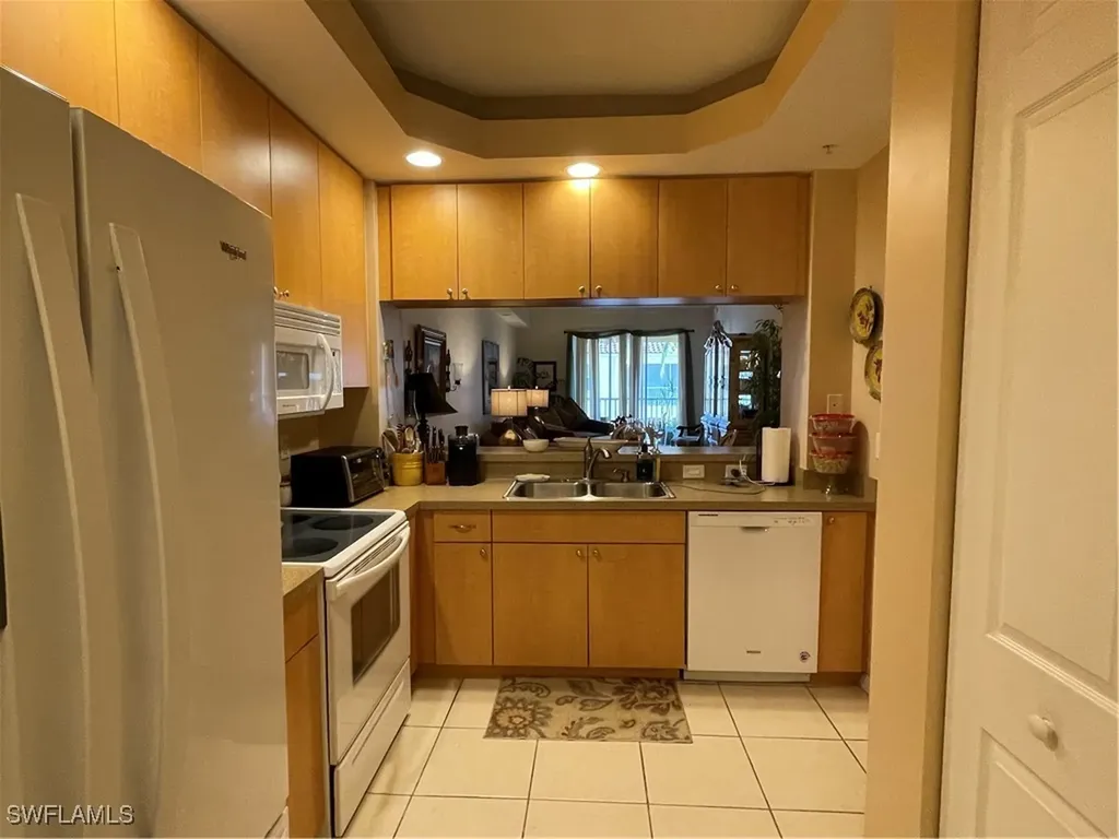1105 Van Loon Commons Circle Cape Coral FL 33909