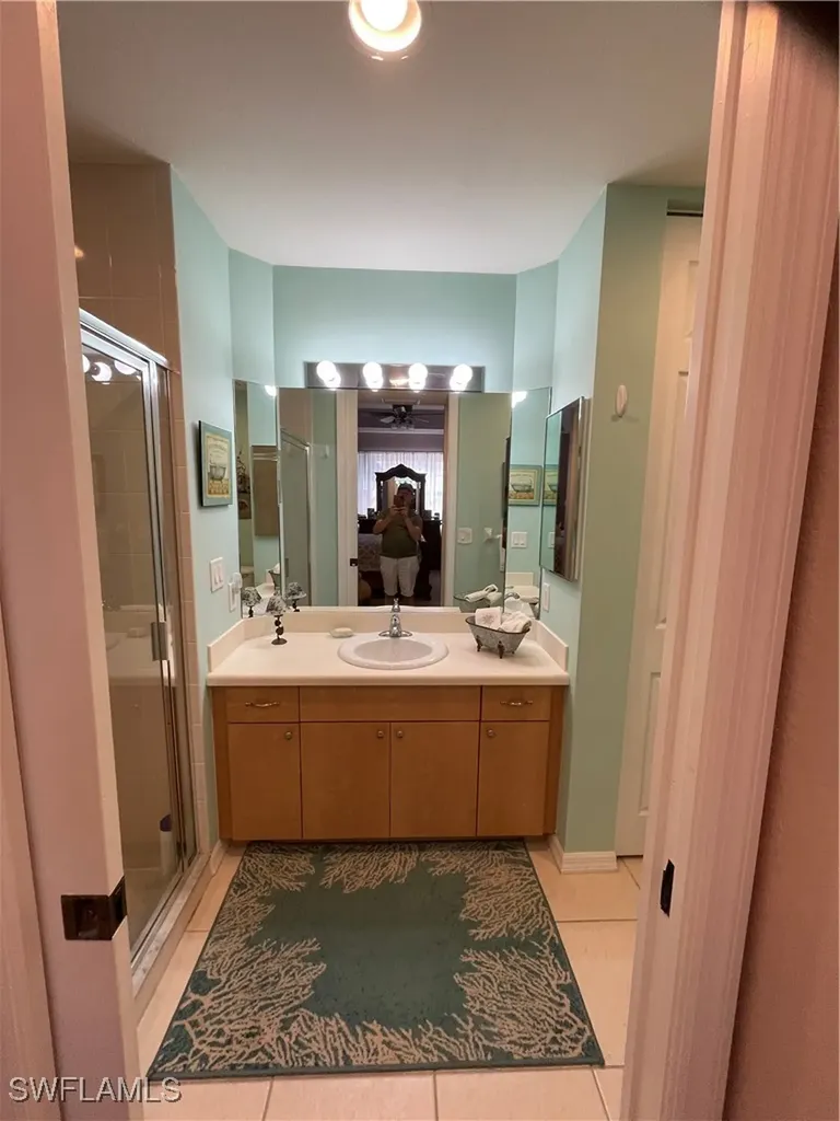 1105 Van Loon Commons Circle Cape Coral FL 33909