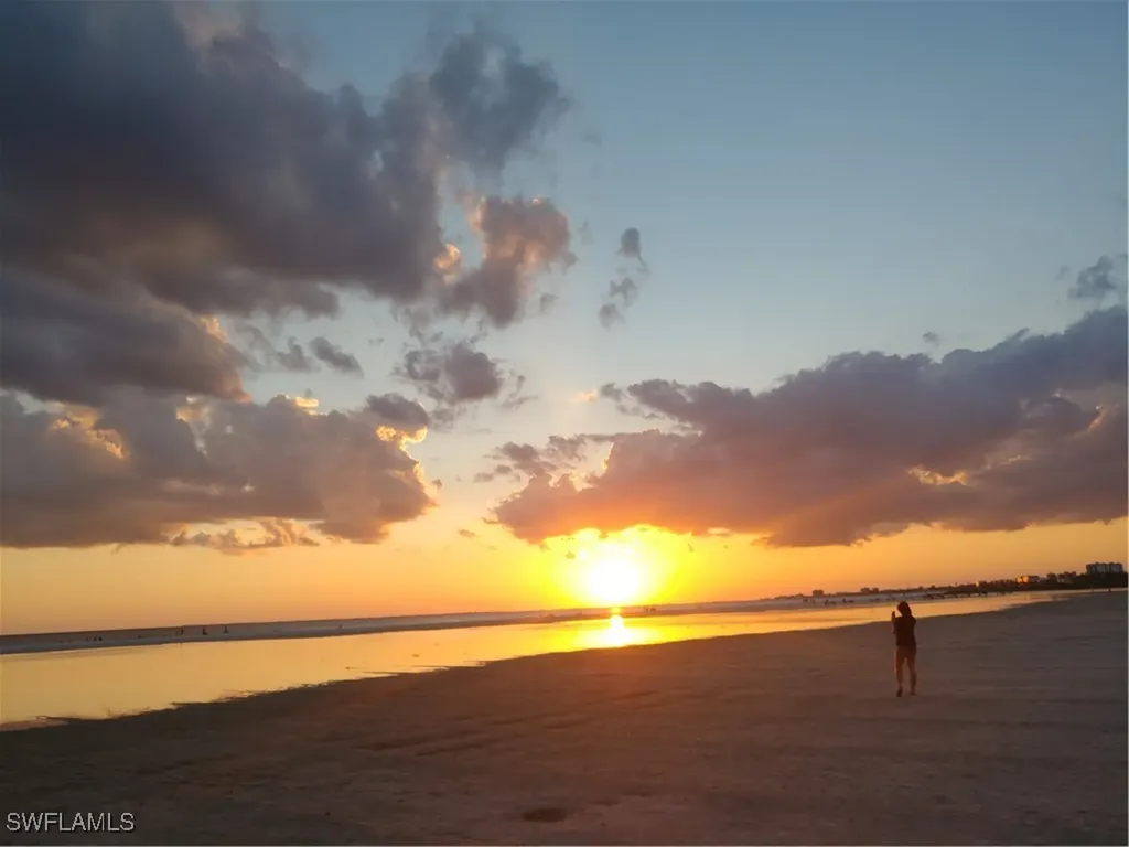 131 Falkirk Street Fort Myers Beach FL 33931