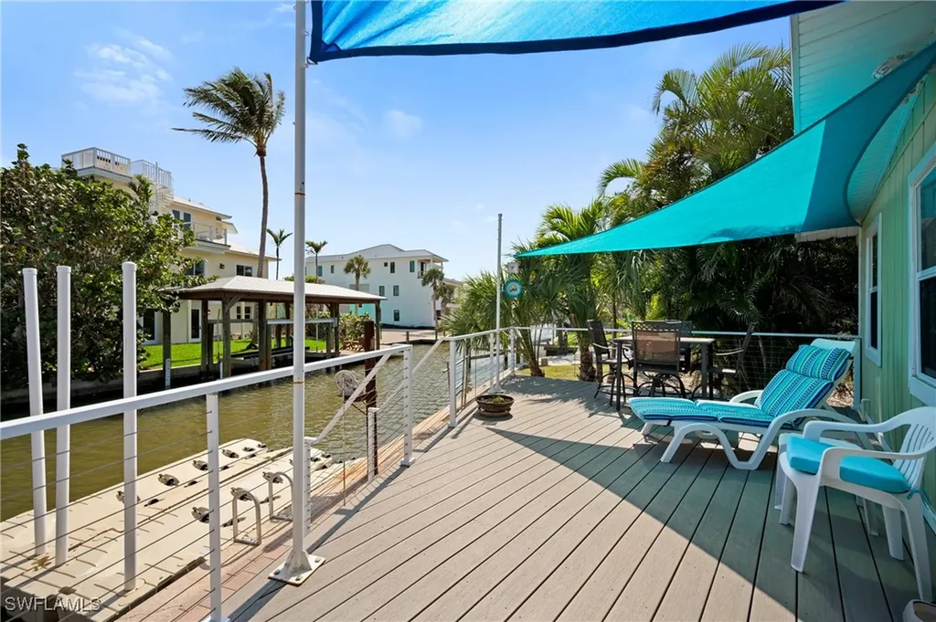 131 Falkirk Street Fort Myers Beach FL 33931