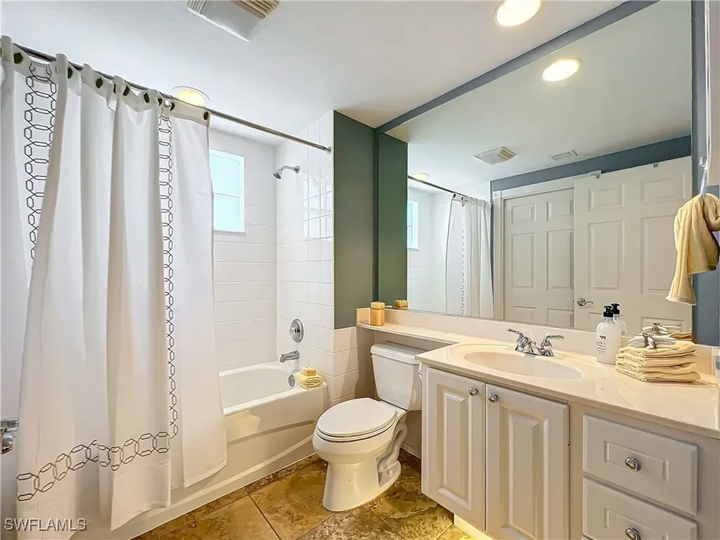 15103 Auk Way Bonita Springs FL 34135
