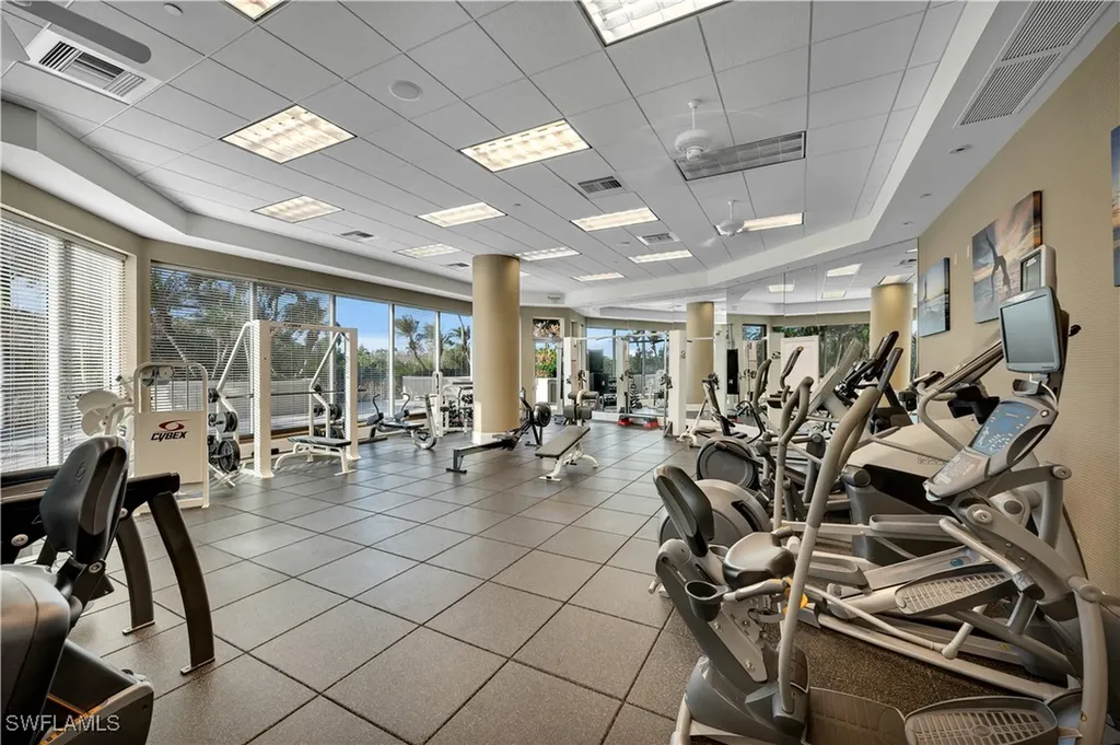 7575 Pelican Bay Boulevard Naples FL 34108