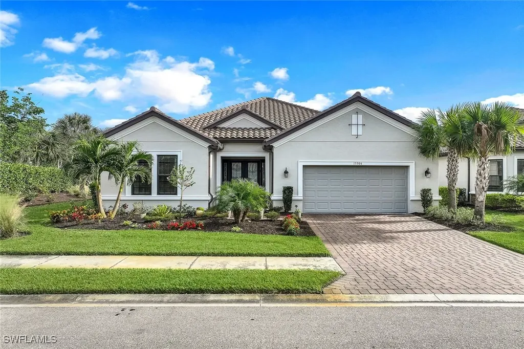 Naples FL, 15306 Aprile Street