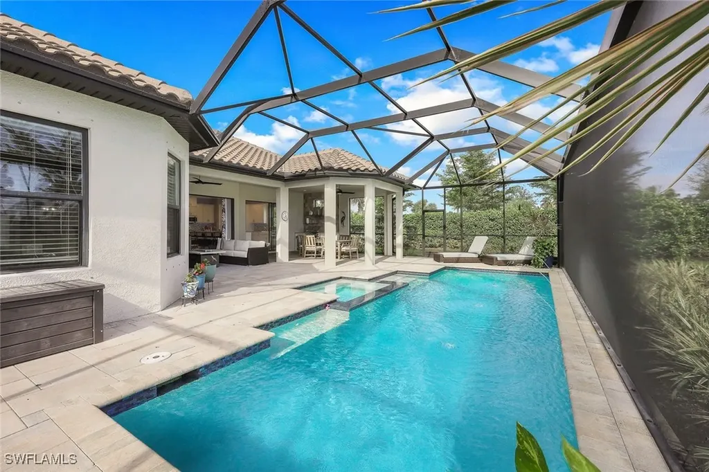 15306 Aprile Street Naples FL 34114