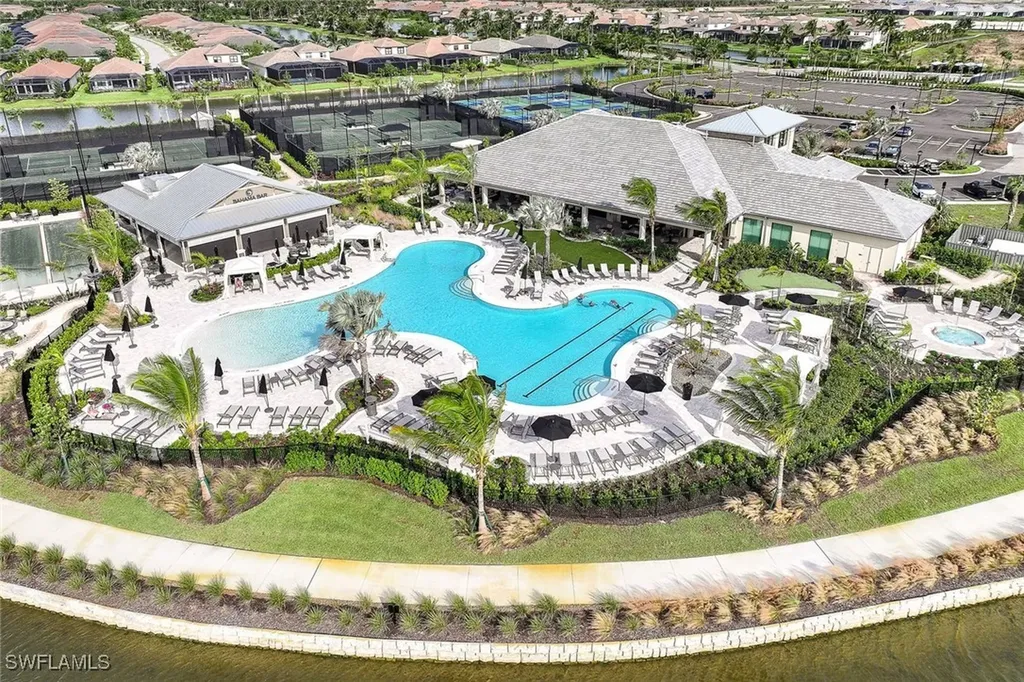 15306 Aprile Street Naples FL 34114