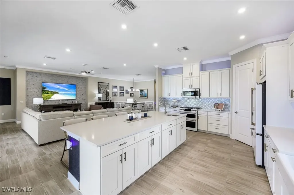 15306 Aprile Street Naples FL 34114