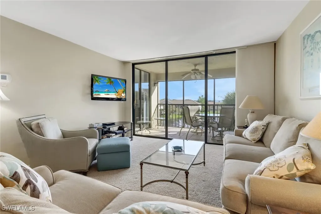 4200 Steamboat Bend Fort Myers FL 33919