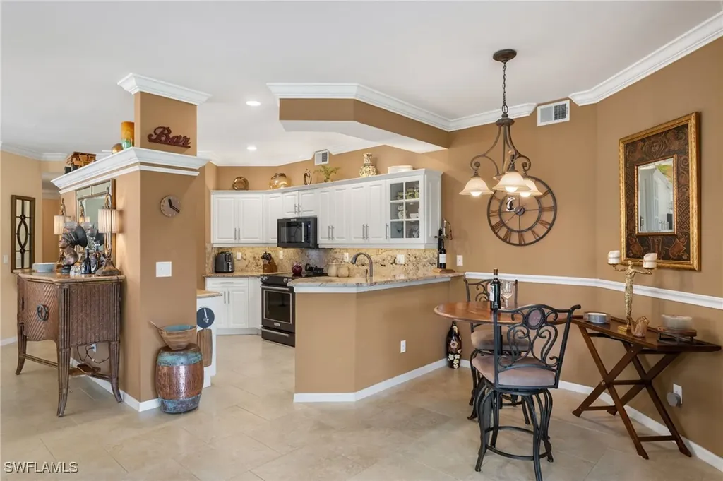 955 Eastham Way Naples FL 34104
