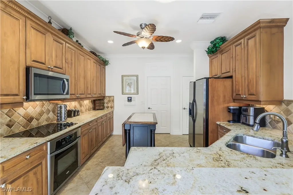 9104 Quartz Lane Naples FL 34120