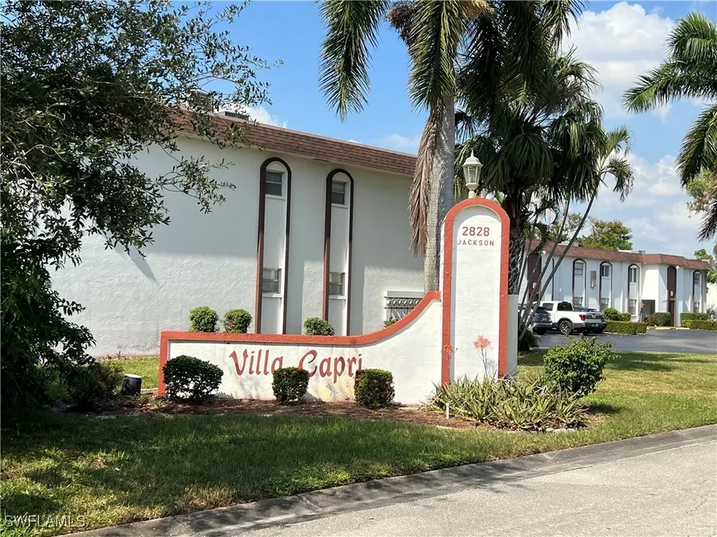 2828 Jackson Street Fort Myers FL 33901