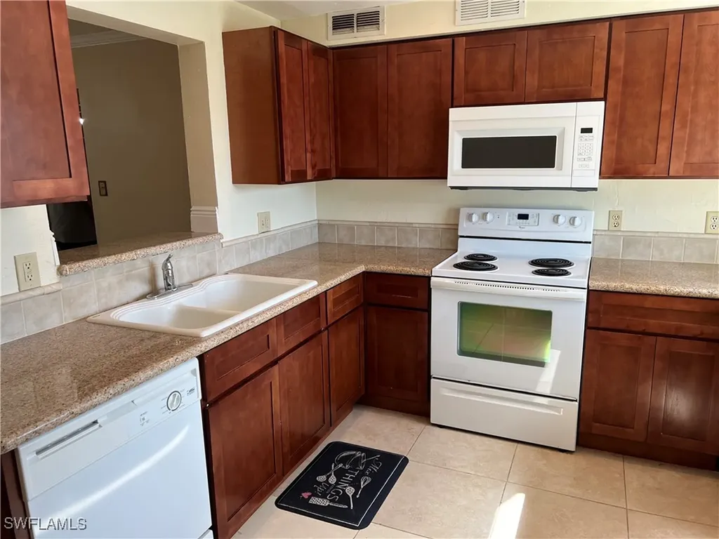 2828 Jackson Street Fort Myers FL 33901
