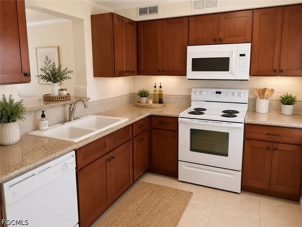 2828 Jackson Street Fort Myers FL 33901