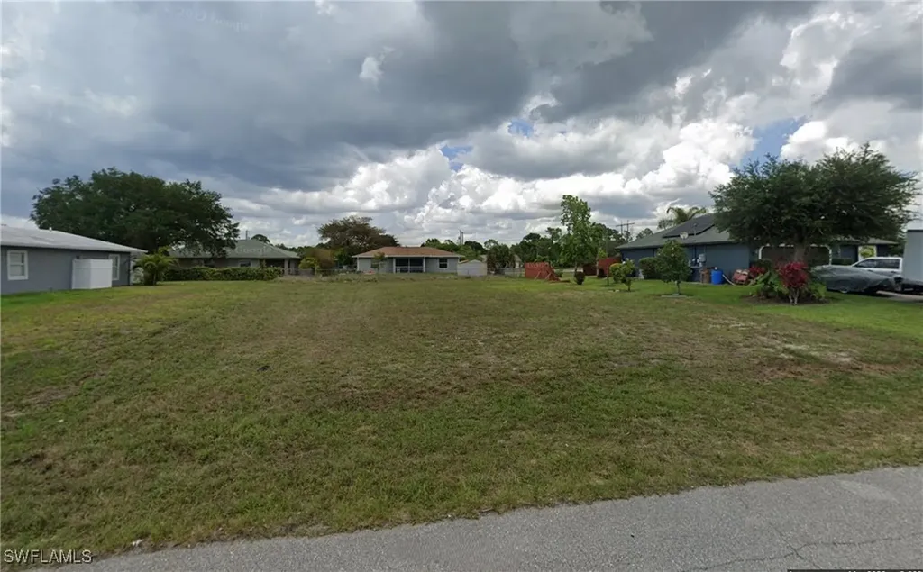 2007 NE 27th Terrace Cape Coral FL 33909