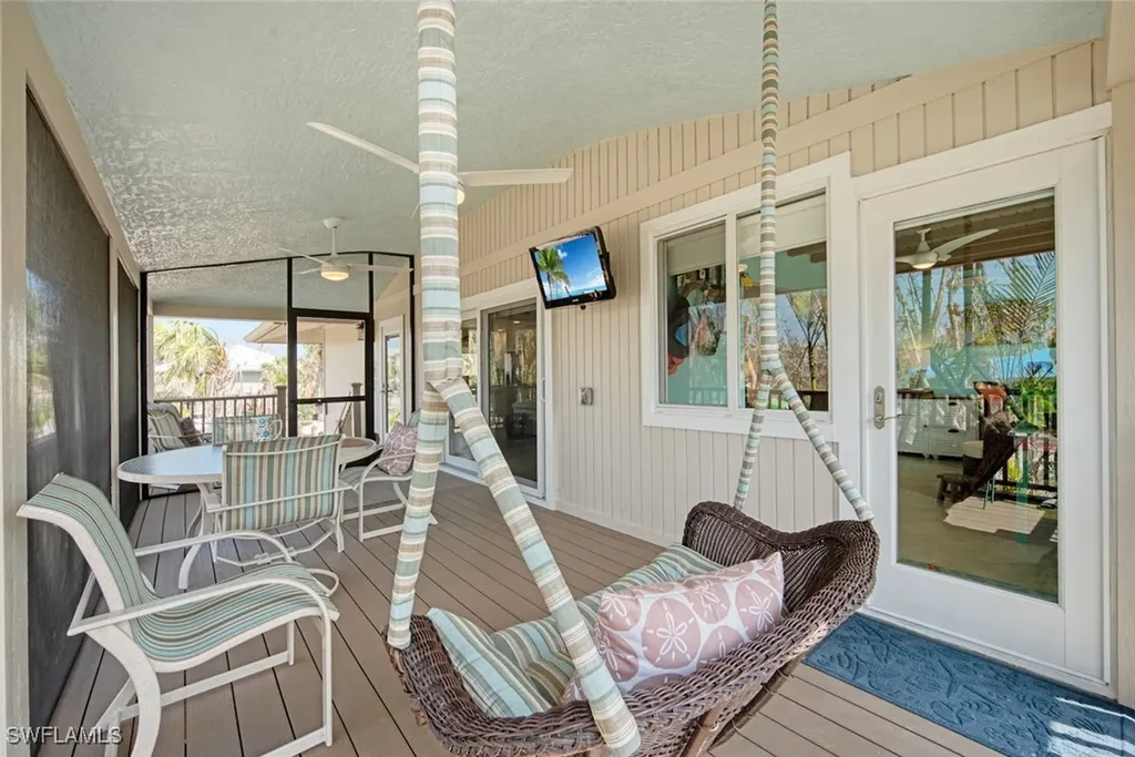 4372 Gulf Pines Drive Sanibel FL 33957