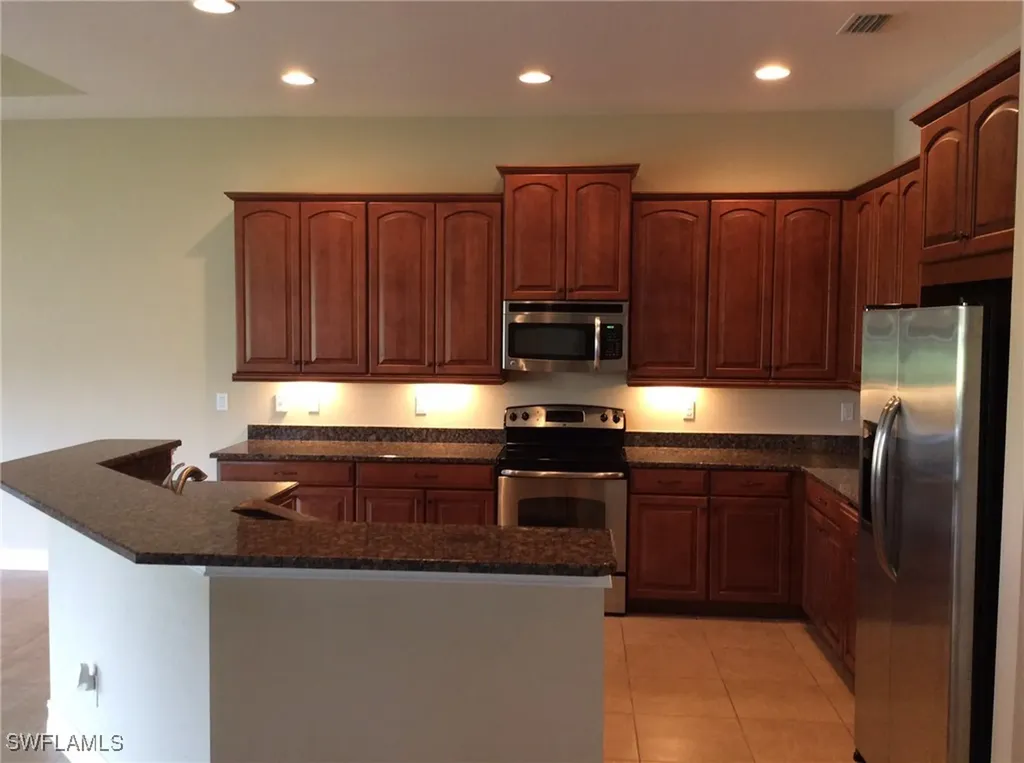 291 Saddlebrook Lane Naples FL 34110
