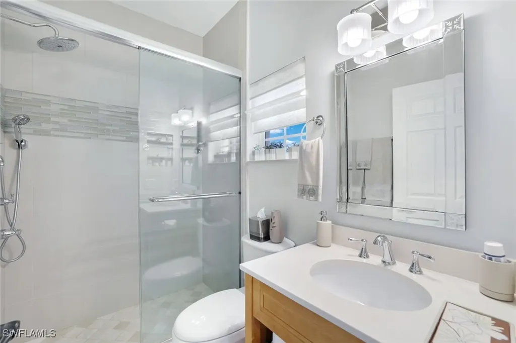6653 Huntley Lane N Naples FL 34104