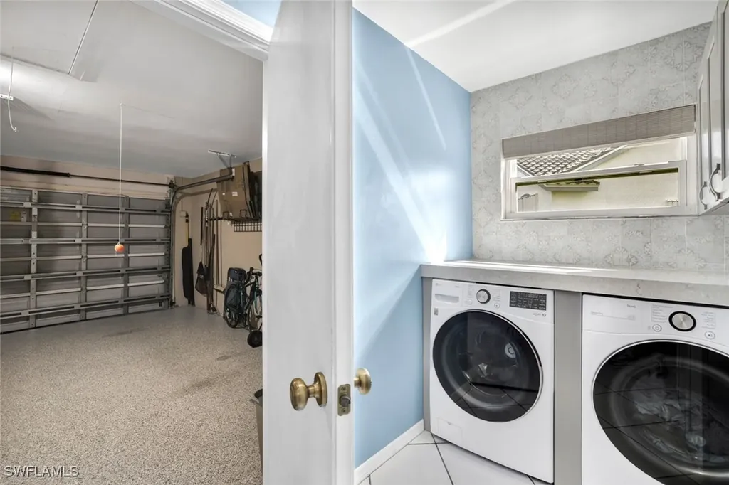 6653 Huntley Lane N Naples FL 34104
