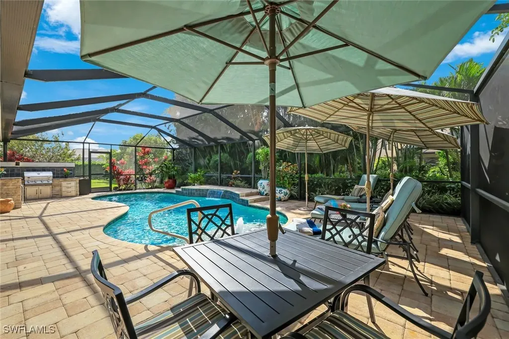 6653 Huntley Lane N Naples FL 34104