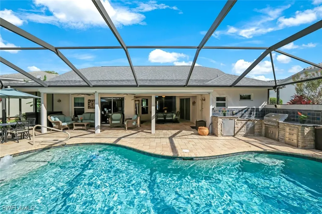 6653 Huntley Lane N Naples FL 34104
