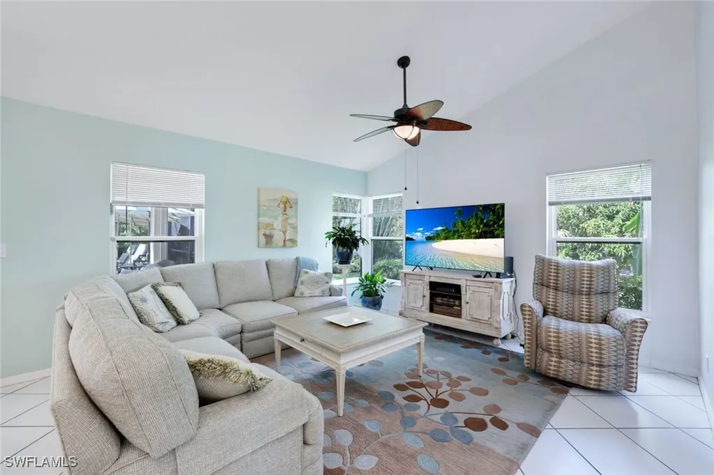 6653 Huntley Lane N Naples FL 34104