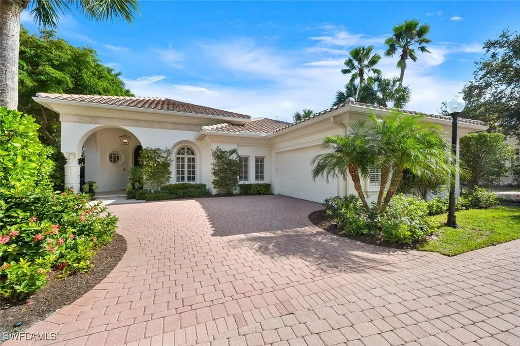 Estero FL, 4670 Via Firenze