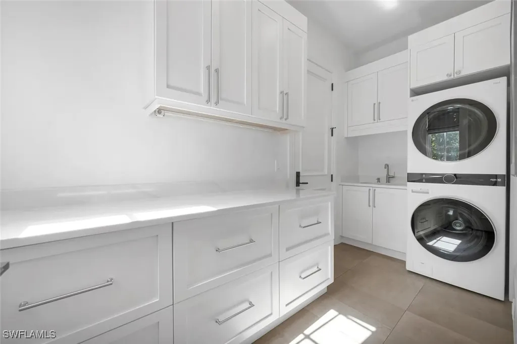 4670 Via Firenze Estero FL 34134