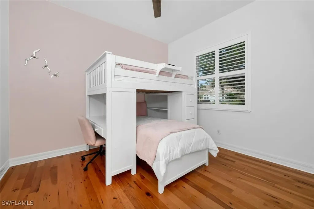 400 Cypress Way W Naples FL 34110
