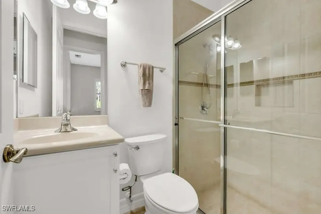 400 Cypress Way W Naples FL 34110