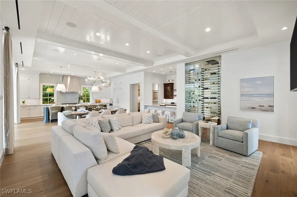 12 Sabre Lane Naples FL 34102